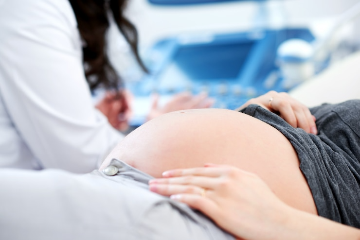 Best Maternity Clinic in Noida